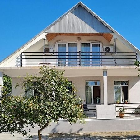 David Dali House Hotell Batumi Eksteriør bilde