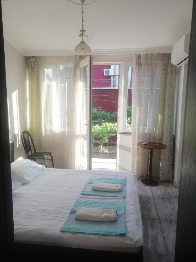 David Dali House Hotell Batumi Eksteriør bilde