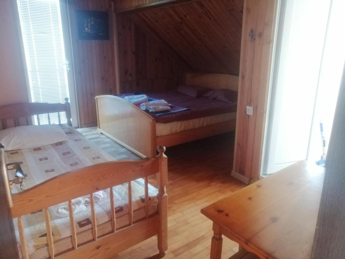 David Dali House Hotell Batumi Eksteriør bilde