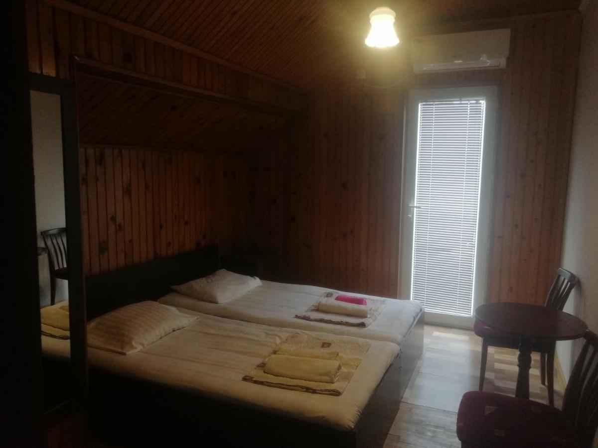 David Dali House Hotell Batumi Eksteriør bilde