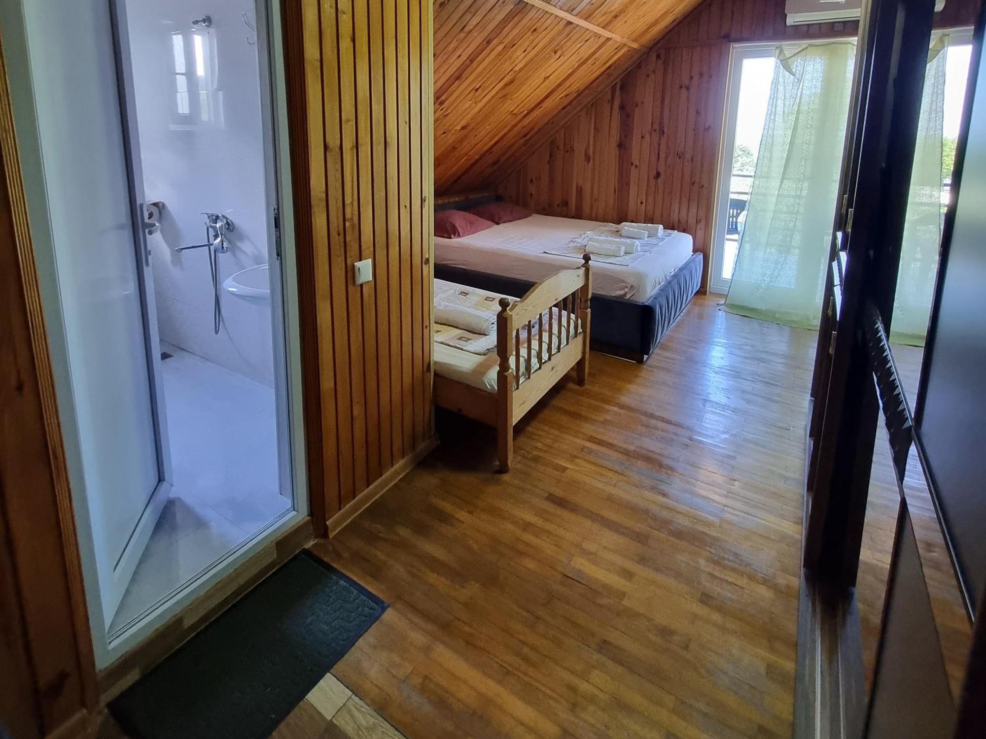 David Dali House Hotell Batumi Eksteriør bilde