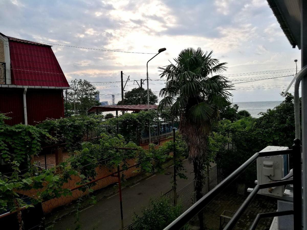 David Dali House Hotell Batumi Eksteriør bilde