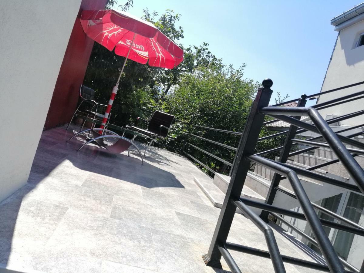 David Dali House Hotell Batumi Eksteriør bilde