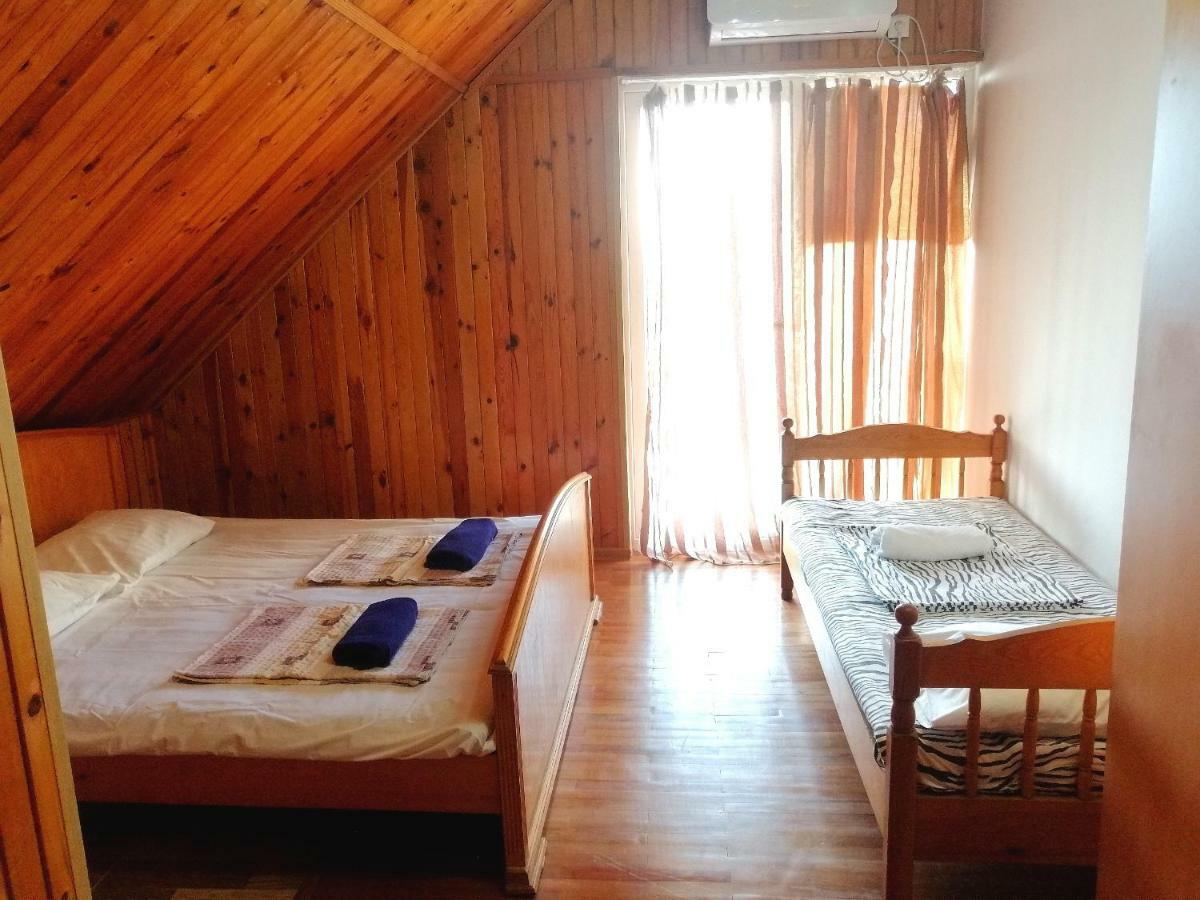 David Dali House Hotell Batumi Eksteriør bilde