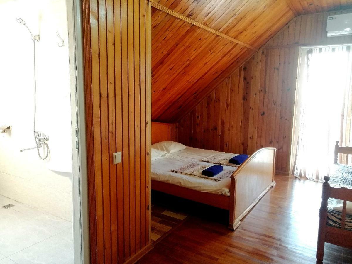 David Dali House Hotell Batumi Eksteriør bilde