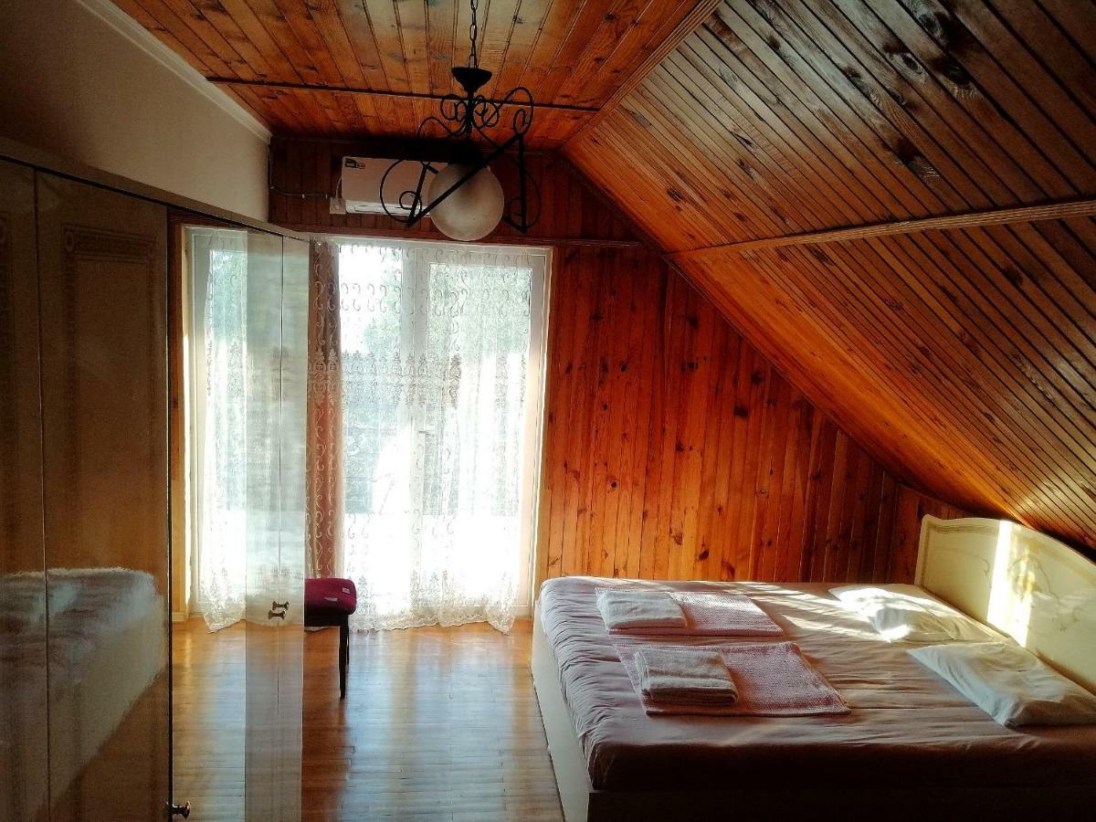 David Dali House Hotell Batumi Eksteriør bilde